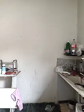 Snapshot of Scarlett-Leh chatting on 09-19-25, 03:13 Scarlett-Leh online show from 09-19-25, 03:13