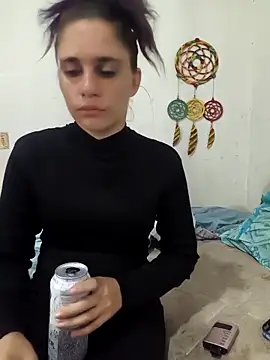 Snapshot of Scarlett-Leh chatting on 11-01-25, 06:43 Scarlett-Leh online show from 11-01-25, 06:43