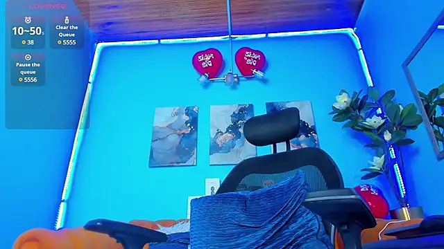 Snapshot of _hairybeard_ chatting on 02-21-25, 12:06 hairybeard online show from 02-21-25, 12:06