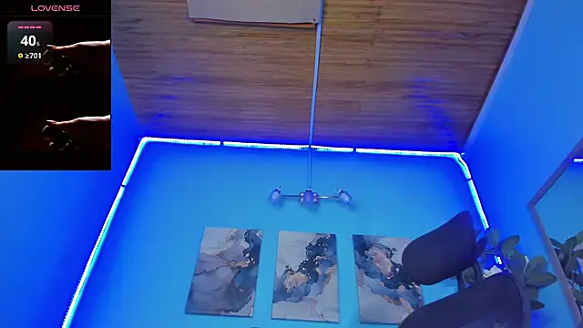 Snapshot of _hairybeard_ chatting on 03-22-25, 03:09 hairybeard online show from 03-22-25, 03:09