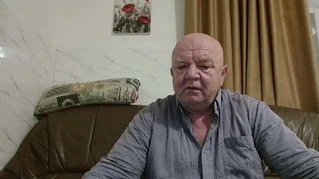 fullballs6 online show from 12-22-25, 02:52