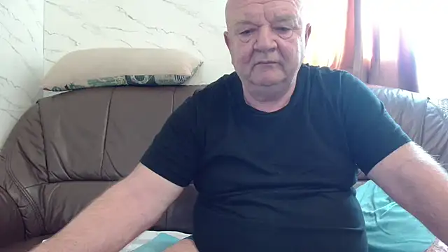 fullballs6 online show from 03-05-26, 08:43