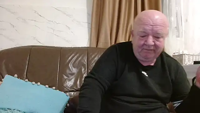 fullballs6 online show from 03-12-26, 03:01