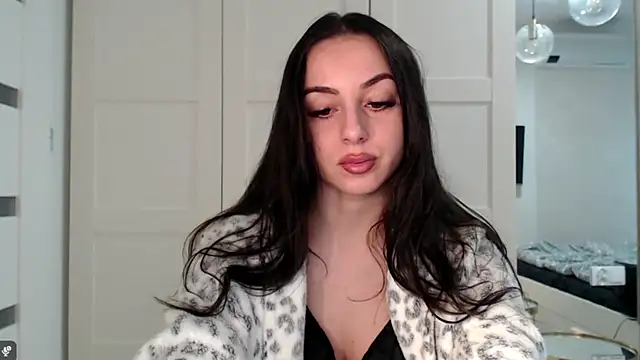 courtneyPerfect online show from 02-17-26, 08:11