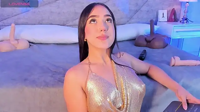 Snapshot of SofiiSweet_ chatting on 12-04-24, 05:11 SofiiSweet online show from 12-04-24, 05:11