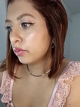 nix white online show from 03-01-25, 10:42