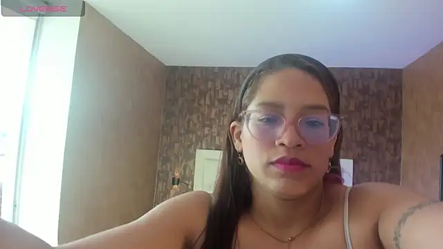 samantha  karolstone online show from 01-29-25, 09:17