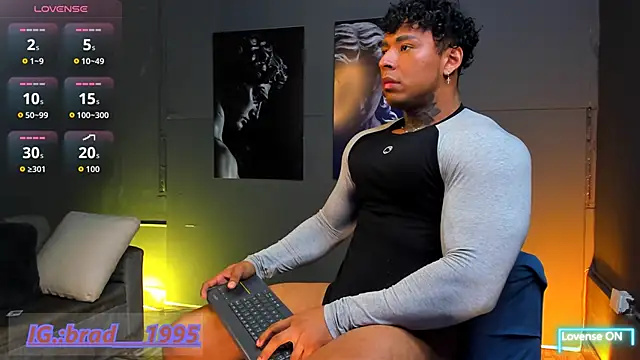 bradley smith online show from 03-07-26, 03:25