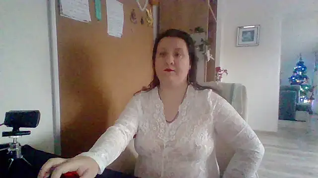 Snapshot of ReifeVenna chatting on 01-14-25, 02:11 ReifeVenna online show from 01-14-25, 02:11