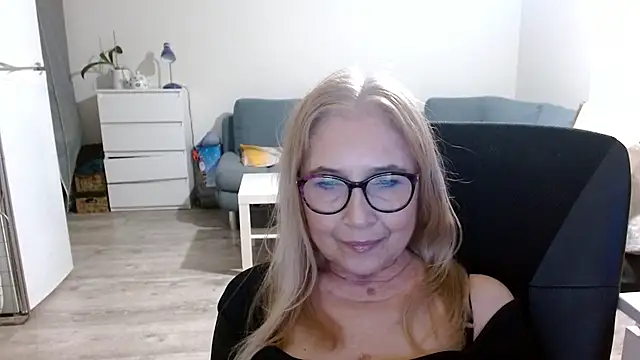 Snapshot of sofia_xkiss chatting on 02-13-25, 05:54 sofia xkiss online show from 02-13-25, 05:54