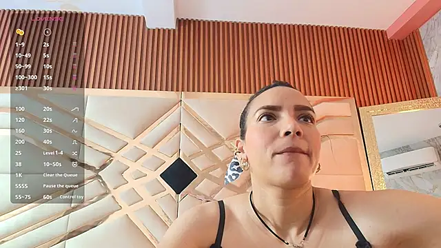 Sluttyandmature online show from 01-27-25, 12:48