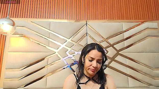 Sluttyandmature online show from 03-03-25, 12:48