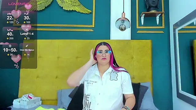 BellaPeers  online show from 01-19-25, 12:17