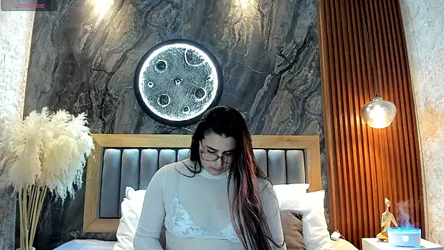 BellaPeers  online show from 05-23-26, 11:47