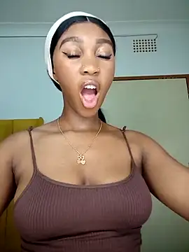 Shria107 online show from 09-12-25, 05:24