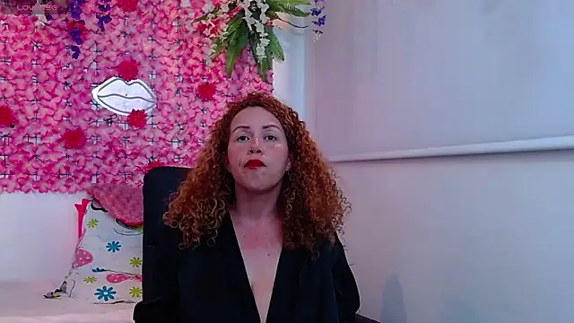 Snapshot of BLONDE_SEXYHOT chatting on 01-21-25, 03:26 BLONDE SEXYHOT online show from 01-21-25, 03:26