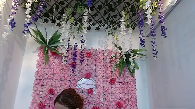 Snapshot of BLONDE_SEXYHOT chatting on 02-02-25, 01:02 BLONDE SEXYHOT online show from 02-02-25, 01:02