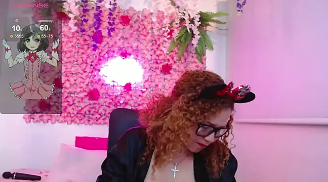 Snapshot of BLONDE_SEXYHOT chatting on 02-22-25, 04:51 BLONDE SEXYHOT online show from 02-22-25, 04:51