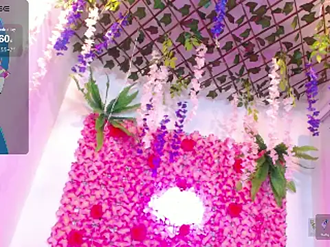 Snapshot of BLONDE_SEXYHOT chatting on 03-07-25, 09:18 BLONDE SEXYHOT online show from 03-07-25, 09:18