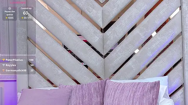 Kendall-Moll online show from 02-28-25, 07:58