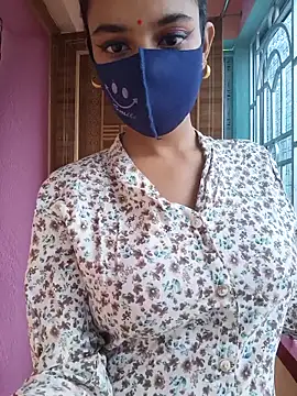 Snapshot of wild_bong_queen chatting on 09-19-25, 09:54 wild bong queen online show from 09-19-25, 09:54