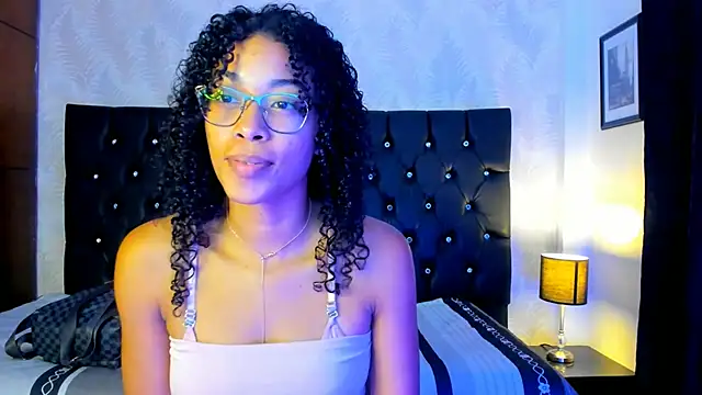 sasha fox00 online show from 01-18-25, 05:48