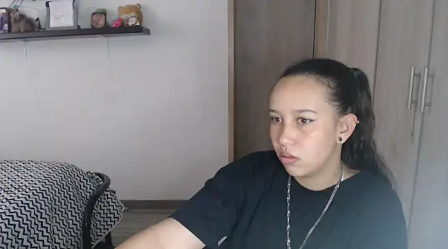 Skarlet Adams28 online show from 12-19-24, 10:10