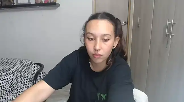 Skarlet Adams28 online show from 12-20-24, 01:36