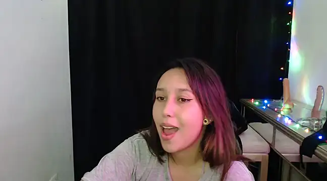 Skarlet Adams28 online show from 01-17-25, 03:23