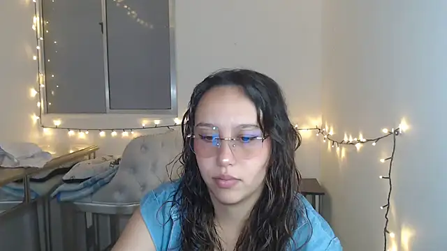 Skarlet Adams28 online show from 02-03-25, 03:49