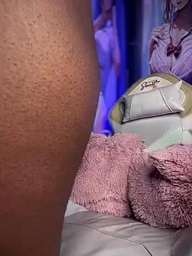 Thyana LS online show from 01-13-25, 06:59