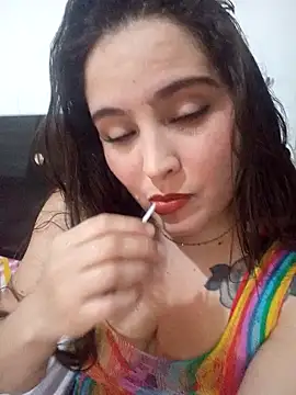 Soffia-Lyn online show from 12-14-24, 04:45