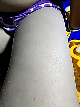 hotbaby 5 online show from 01-04-25, 04:22