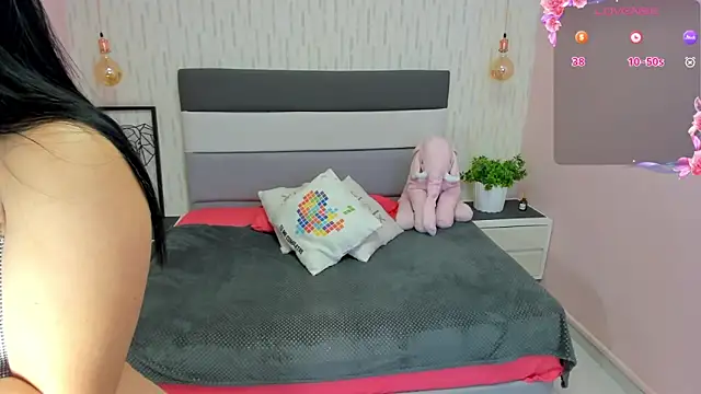 Snapshot of ALICESTARKK chatting on 03-07-25, 07:16 ALICESTARKK online show from 03-07-25, 07:16