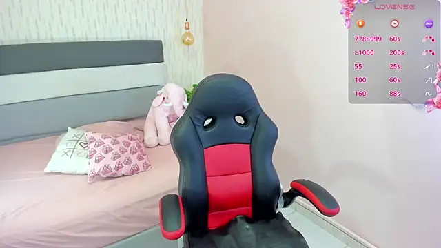 Snapshot of ALICESTARKK chatting on 03-11-25, 07:14 ALICESTARKK online show from 03-11-25, 07:14