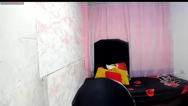 Snapshot of Brunette_sasha chatting on 06-16-26, 11:46 Brunette sasha online show from 06-16-26, 11:46