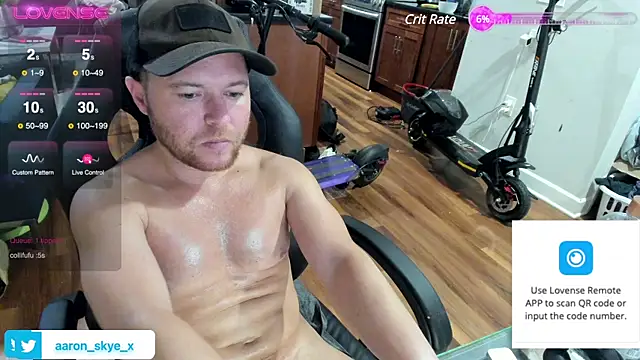 Snapshot of aaron_s_x chatting on 12-08-24, 01:13 aaron s x online show from 12-08-24, 01:13