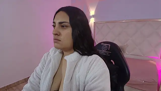 Brendda tay online show from 03-01-26, 03:08