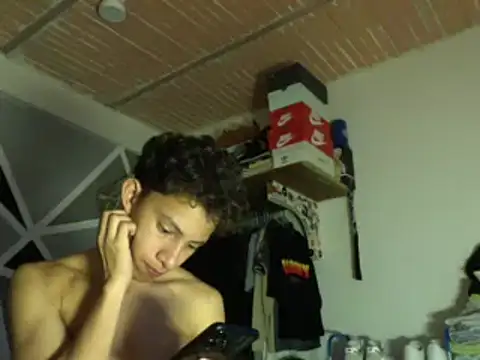 ferchitibellako online show from 11-05-25, 04:12