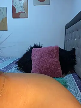 Melanyprada online show from 12-03-25, 03:58