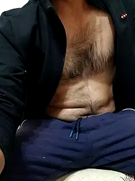 Snapshot of Rdm_b chatting on 11-23-25, 07:13 Rdm b online show from 11-23-25, 07:13