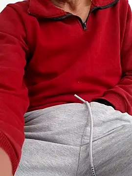 Snapshot of Rdm_b chatting on 11-29-25, 11:24 Rdm b online show from 11-29-25, 11:24