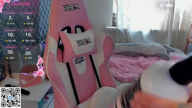 b1gBlushkk online show from 09-10-25, 12:27