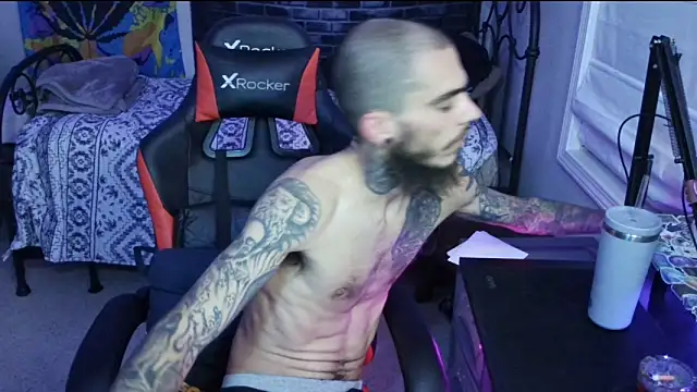 XMeF10 online show from 01-18-25, 03:42