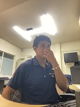 Snapshot of Brencuz chatting on 09-15-25, 05:02 Brencuz online show from 09-15-25, 05:02