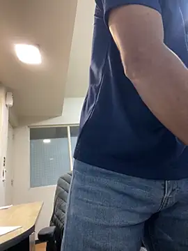 Snapshot of Brencuz chatting on 09-20-25, 12:22 Brencuz online show from 09-20-25, 12:22