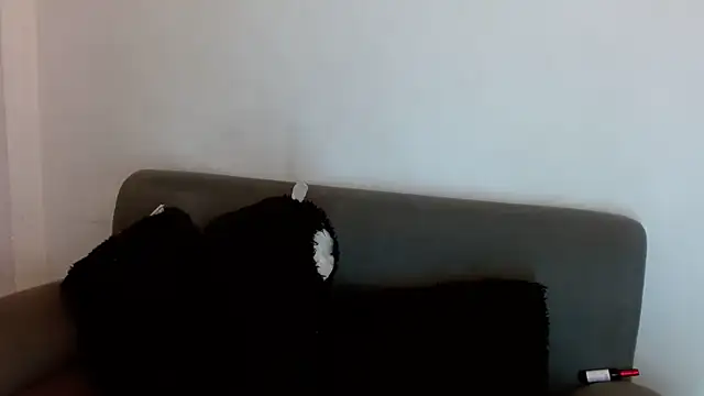 Snapshot of anahi__s chatting on 10-04-25, 08:18 anahi s online show from 10-04-25, 08:18