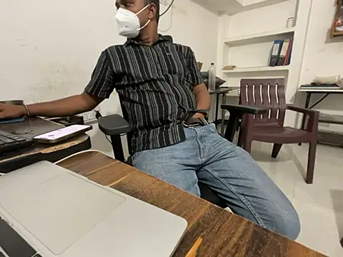 real meet girl finding in online show from 10-15-25, 10:37