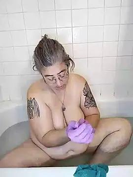 GraceHenderson online show from 01-15-25, 06:51