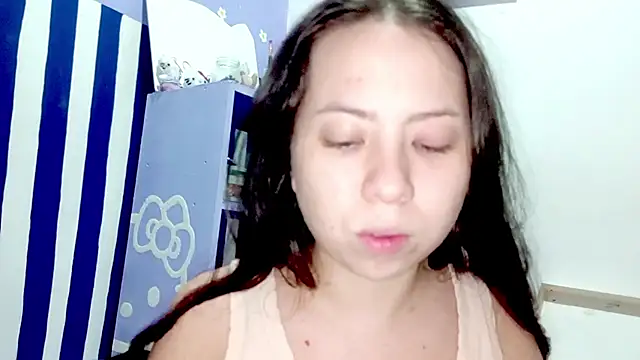 PetiteIvoryQueen19 online show from 05-18-26, 04:07